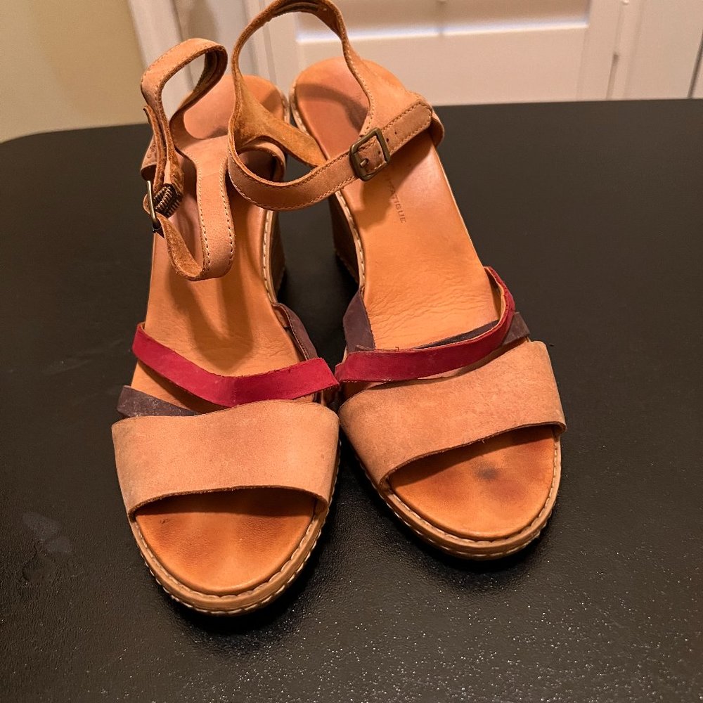 Timberland  size 8 earthkeepers maeslin multicolor leather strappy sandals
